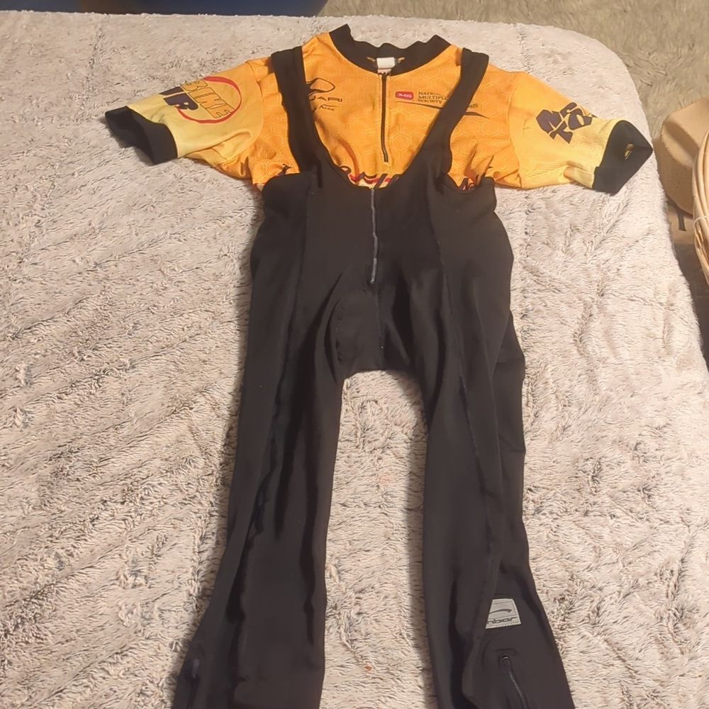 men's Nashbar cycling bib pants, And Cycling Jersery (L)‎